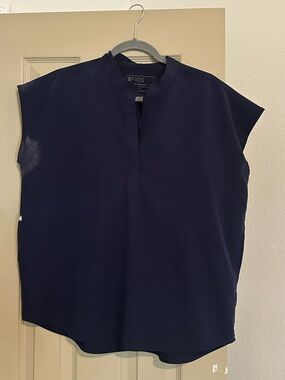 Figs Rafaela Oversized Scrub Top